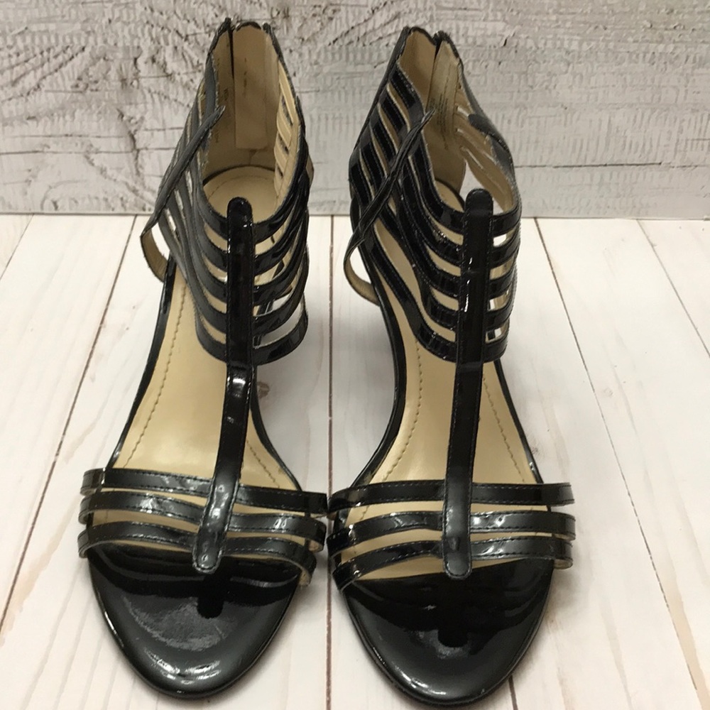 Nine West black patent leather strappy sandals
